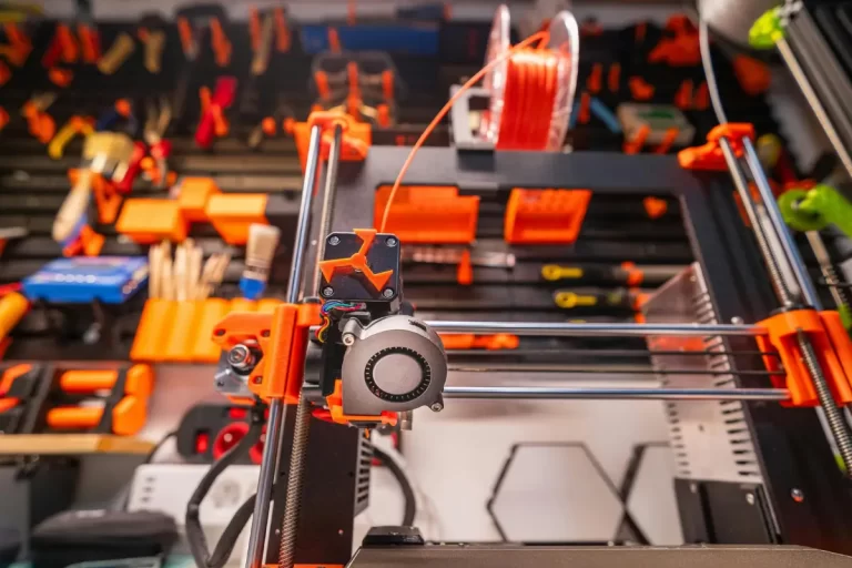 Technology in Carpentry: How 3D Printers Are Revolutionizing the Industry